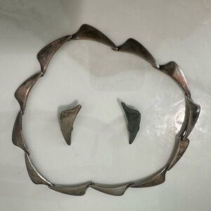 Aarre & Krogh sterling Silver necklace & clip on earrings shark fin boomerang
